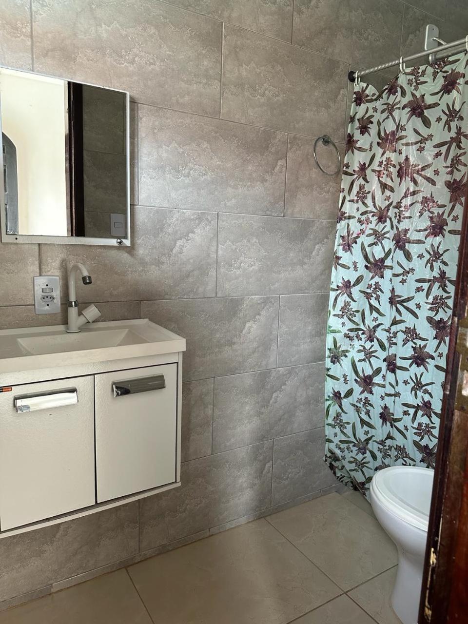 Orla 500 - Casa Inteira 15 Pessoas - Com Piscina - 500 Metros Da - Churrasqueira E Muito Casa de férias Cabo Frio